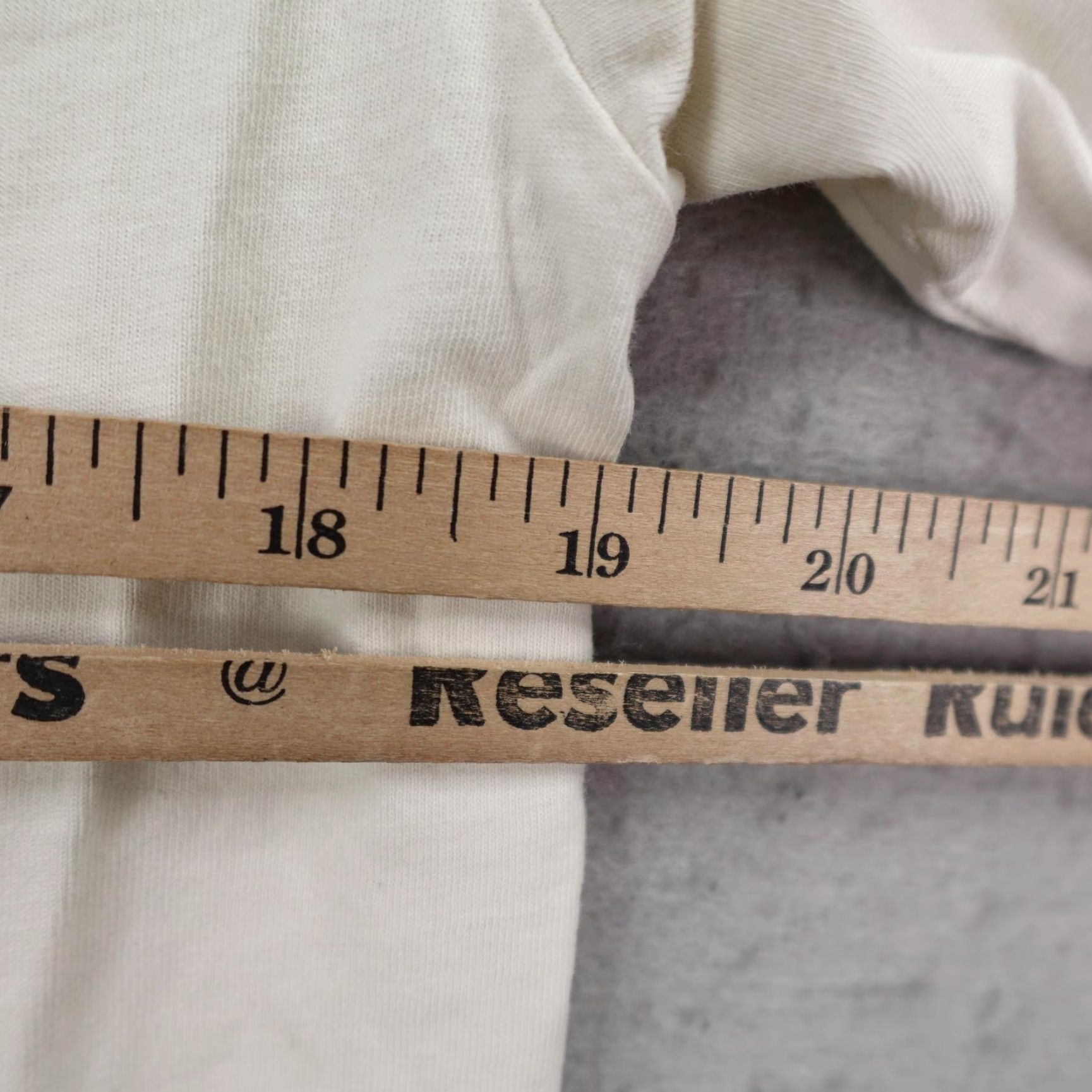 Carhartt VINTAGE Carhartt Shirt United Boogie Graphic Tee Mens Medium White WIP Work In Progress Tee Size US M / EU 48-50 / 2 - 6 Thumbnail