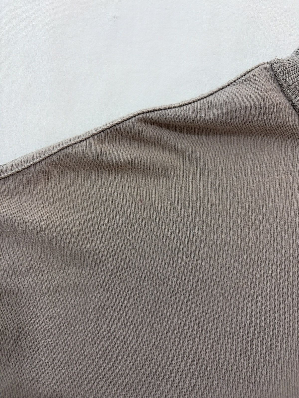 Rhude Rhude Beige Reverse Embroidered Logo Tee Size US L / EU 52-54 / 3 - 9 Thumbnail