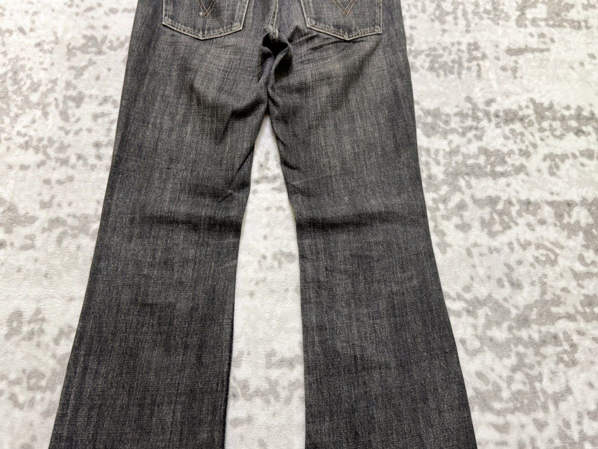 Levi's Vintage Levi’s Redloop Flare Y2K Bootcut Women Denim Size US 29 - 14 Thumbnail