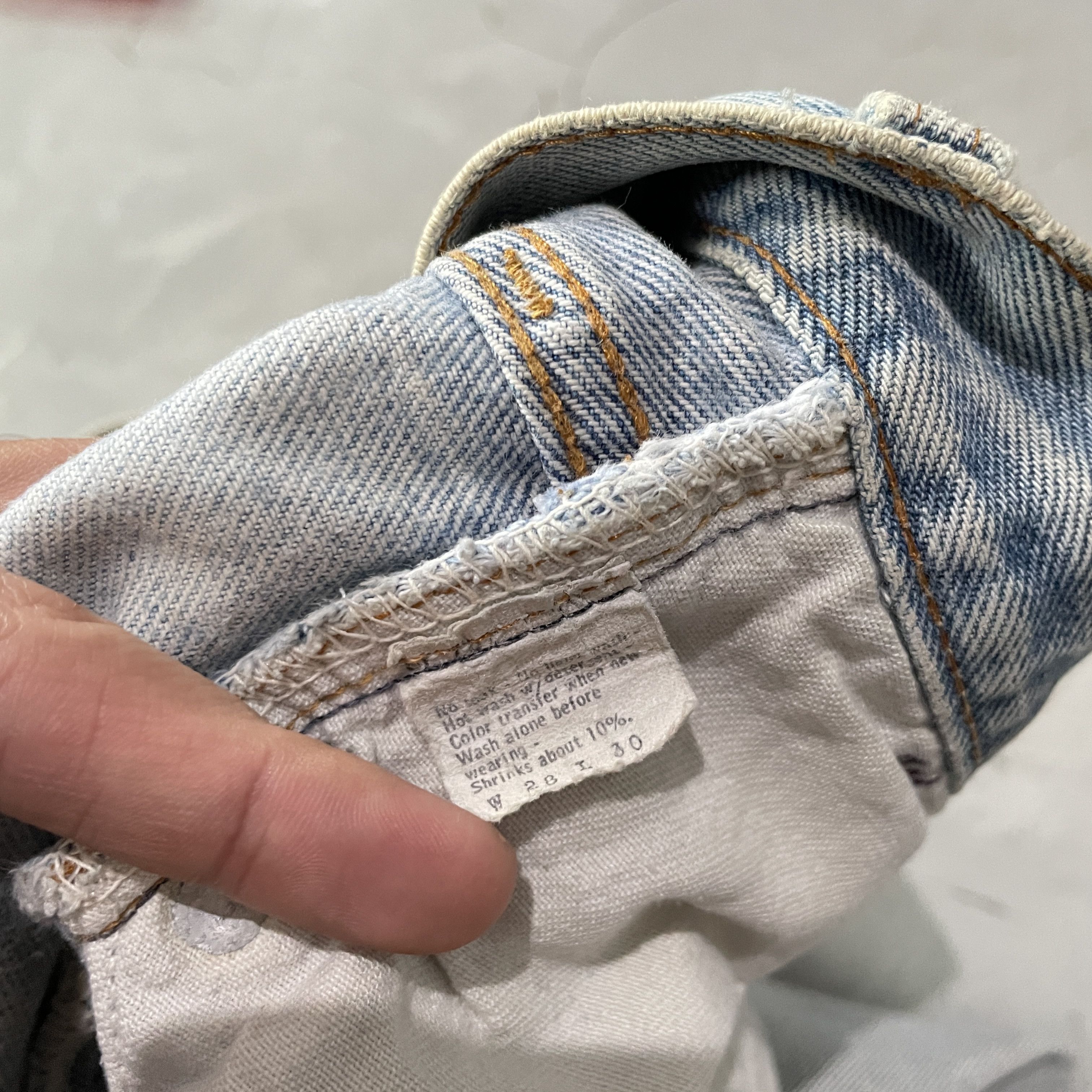 Levi's Rare Vintage 80s Levi's 501 Redline Selvedge Size US 28 / EU 44 - 2 Thumbnail