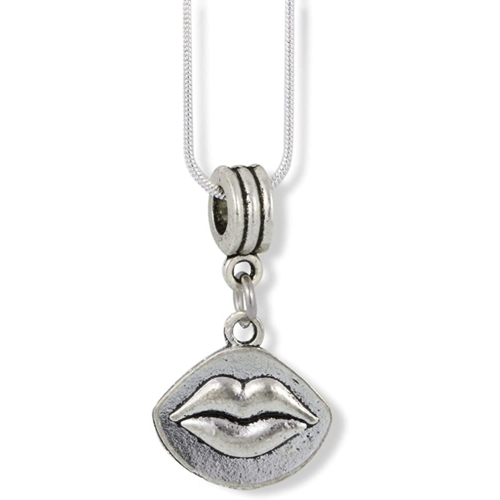 & Other Stories Lips on Oval Charm Mouth Necklace Size ONE SIZE - 1 Thumbnail