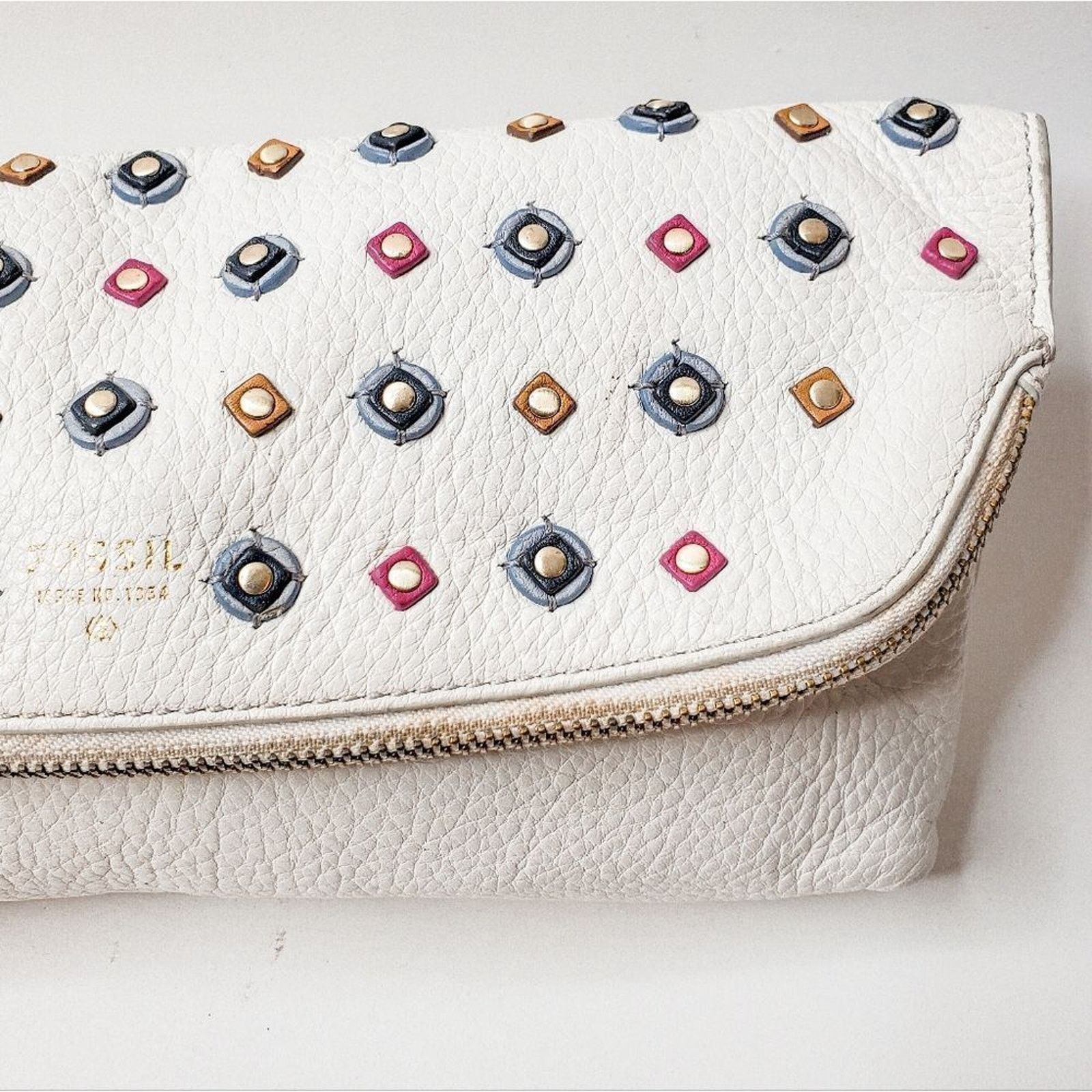 Fossil RARE Fossil White Beaded Preston Foldover Wristlet Pouch Size ONE SIZE - 3 Thumbnail