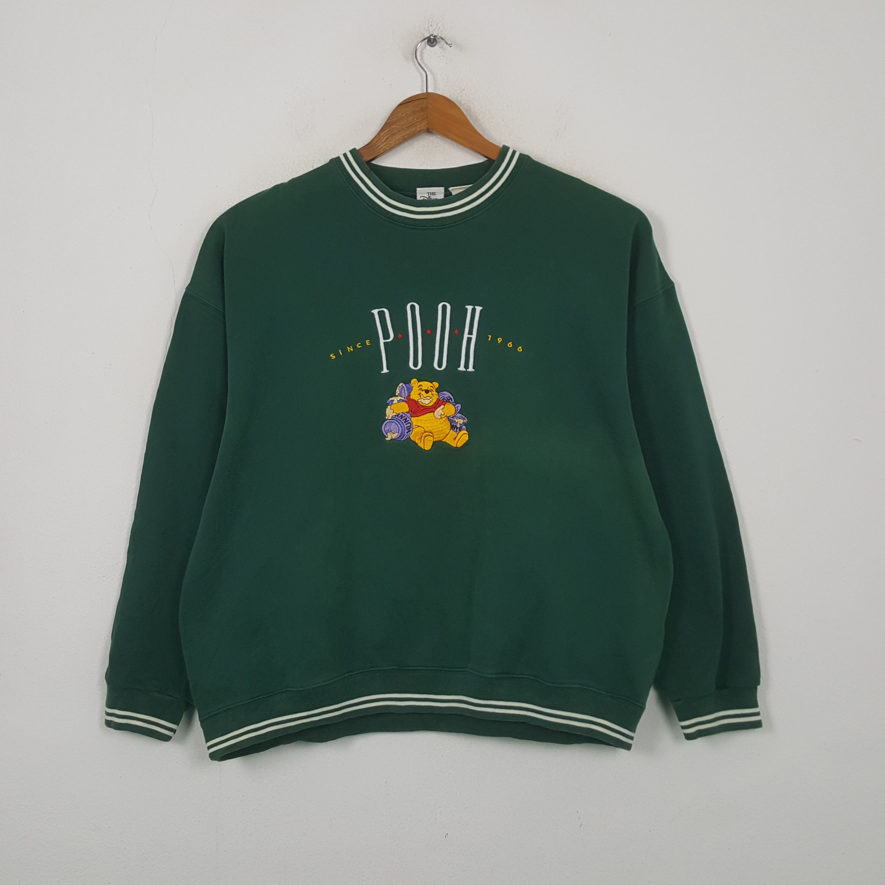 Disney Vintage Winnie The Pooh Since 1966 Sweatshirt RR6 Size US XL / EU 56 / 4 - 1 Thumbnail