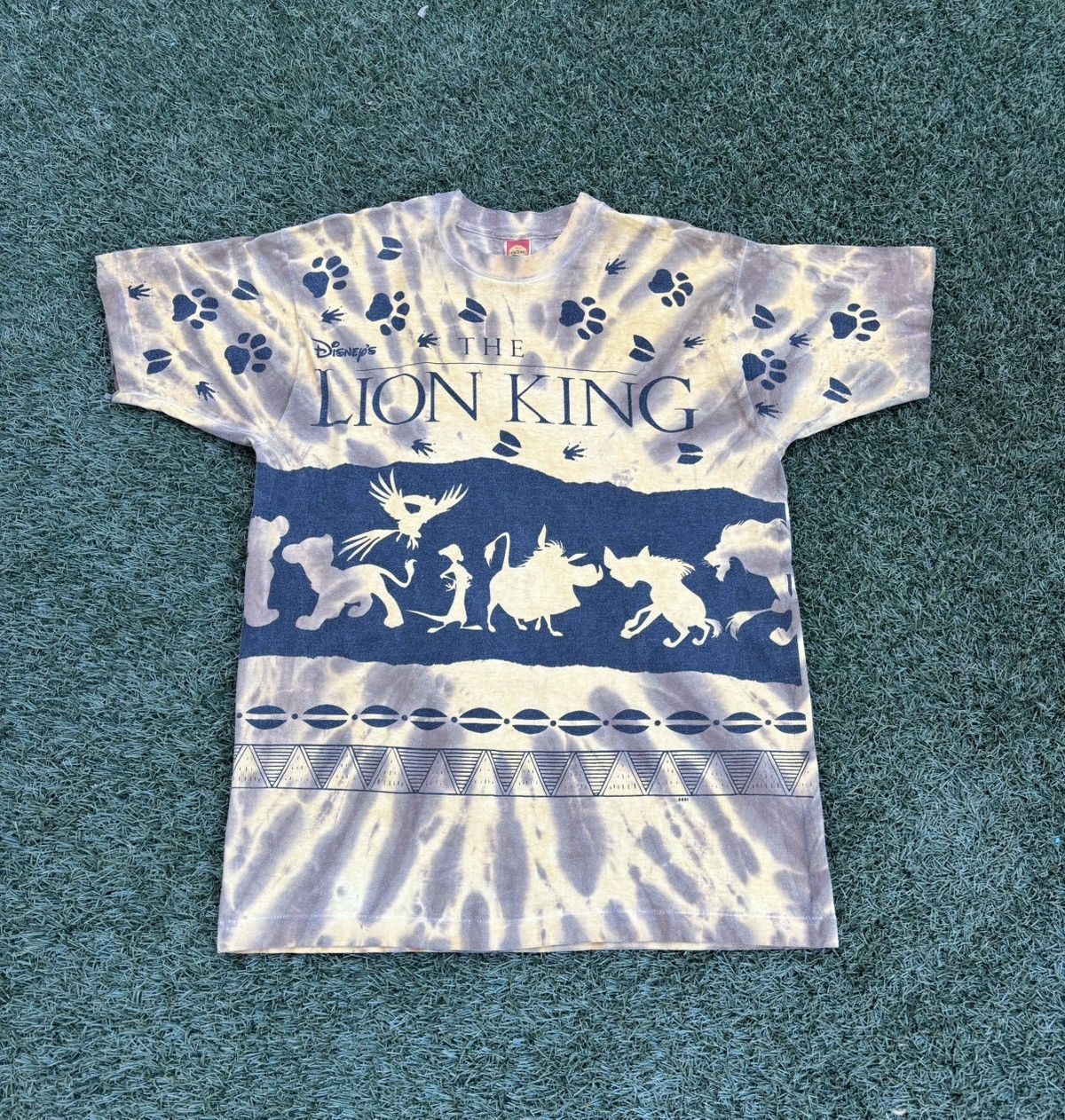 Disney Vintage 90s The Lion King t shirt Size US XL / EU 56 / 4 - 1 Thumbnail