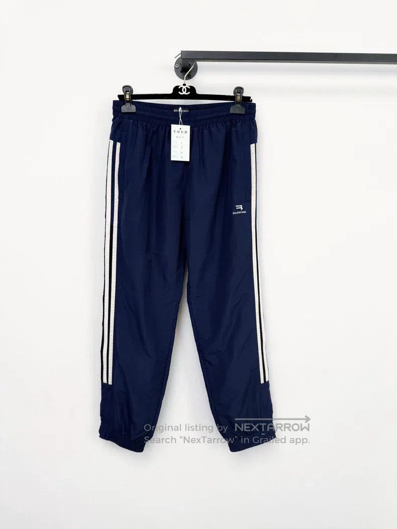 Balenciaga Balenciaga size S Tracksuit Pants Size US 27 - 1 Thumbnail