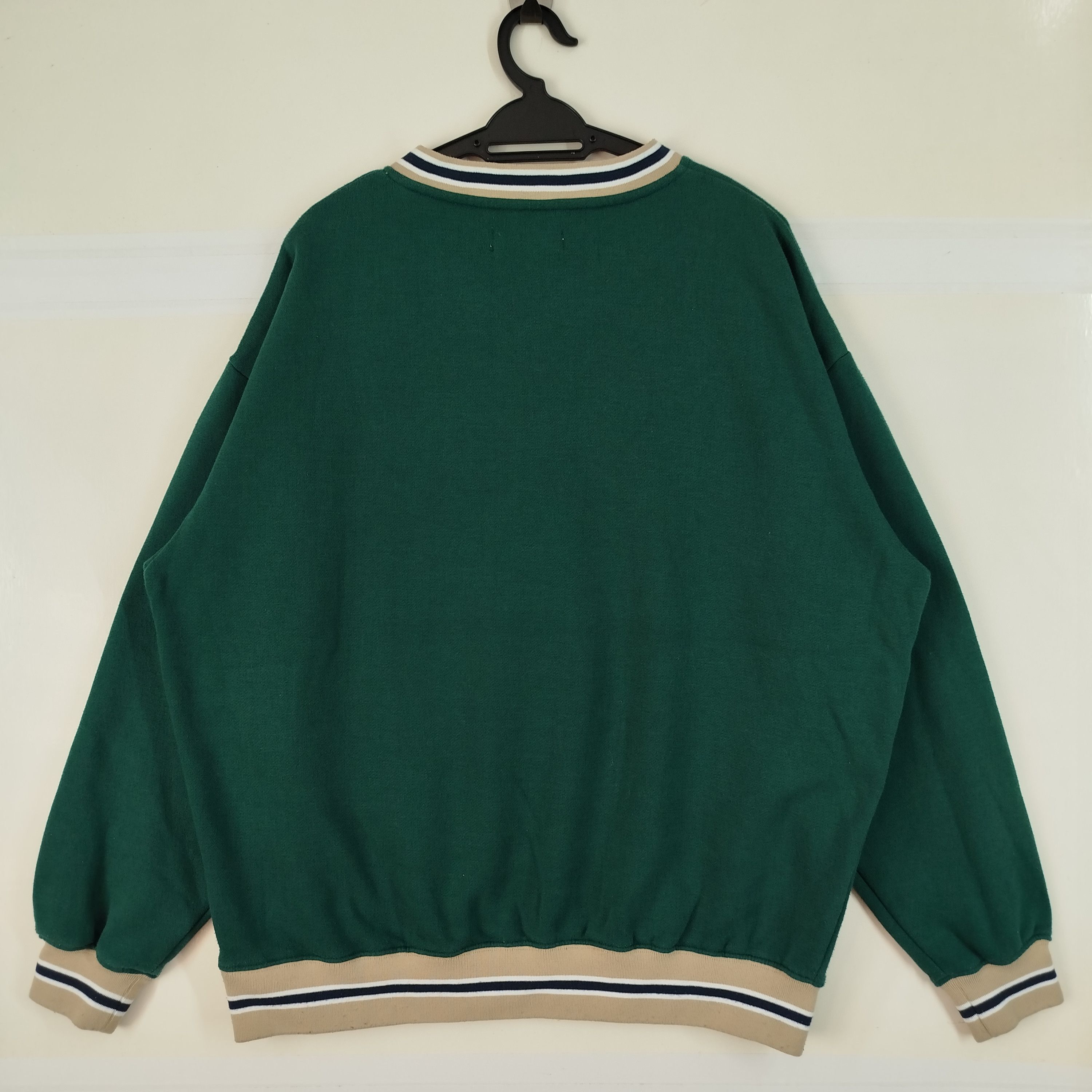 Japanese Brand Red Cap Girl Embroidery Big Logo V Roundneck Vintage Style Size US XL / EU 56 / 4 - 9 Thumbnail