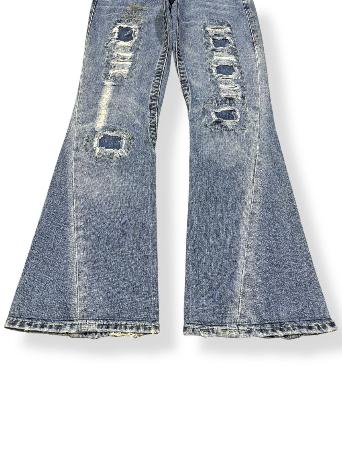 True Religion Vintage True Religion Joey Patchwork Distressed Flare Jeans Size US 28 / EU 44 - 6 Thumbnail