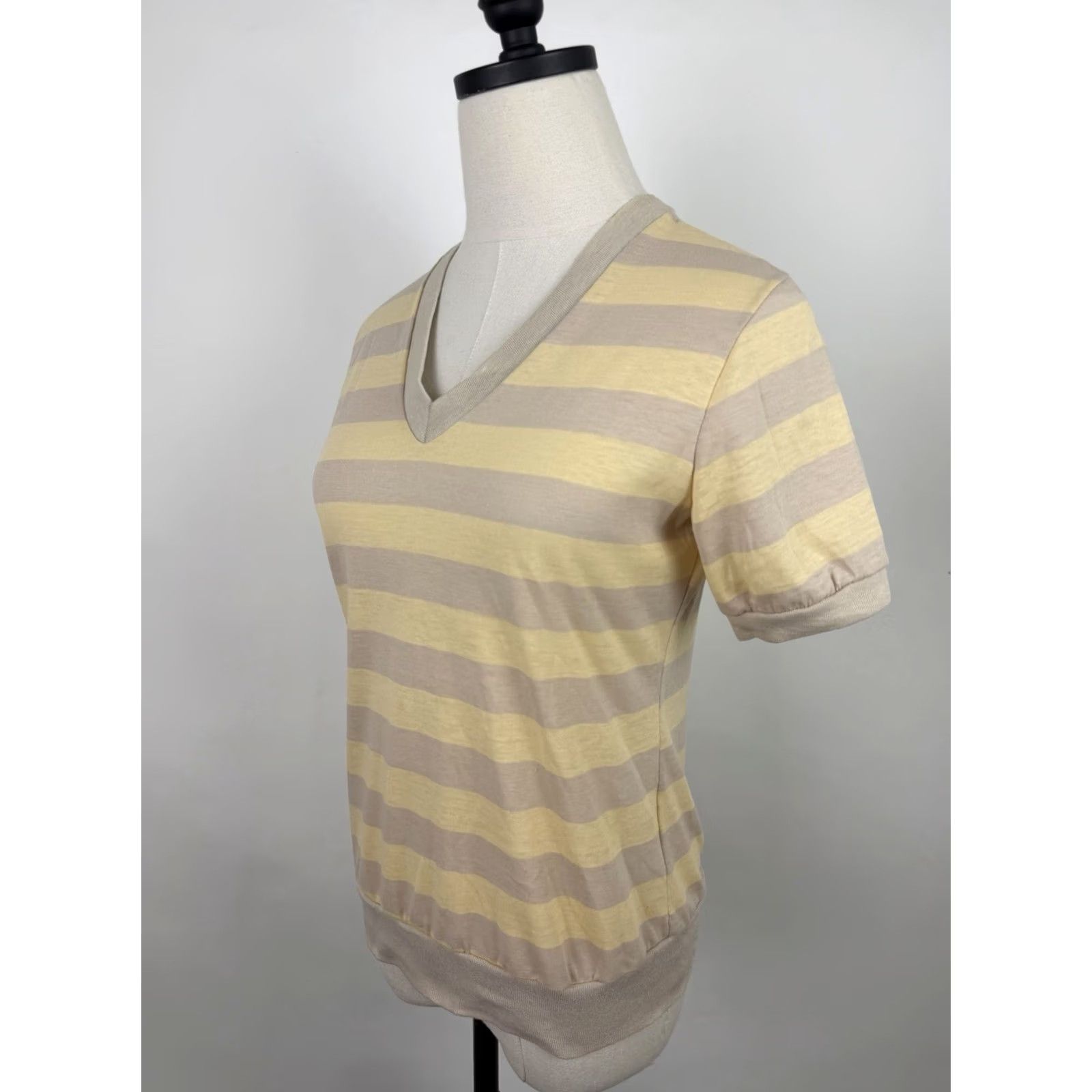 Sears VINTAGE Sears T-Shirt Ringer Womens Small 70s Beige Butter Yellow Striped V-Neck Cotton Blend Knit Size S / US 4 / IT 40 - 5 Thumbnail