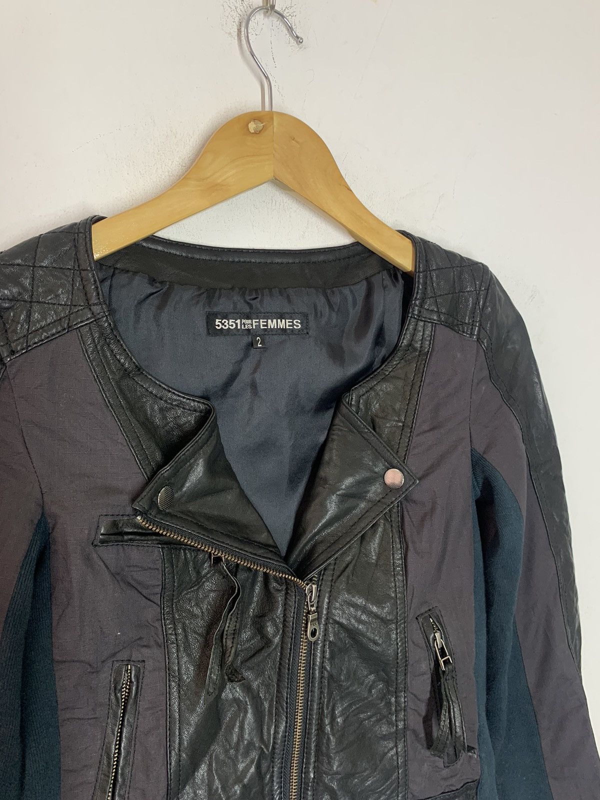 5351 POUR LES HOMMES × Japanese Brand 5351 Pour Les Femmes Cropped Leather Hybrid Jacket Size XS / US 0-2 / IT 36-38 - 5 Thumbnail
