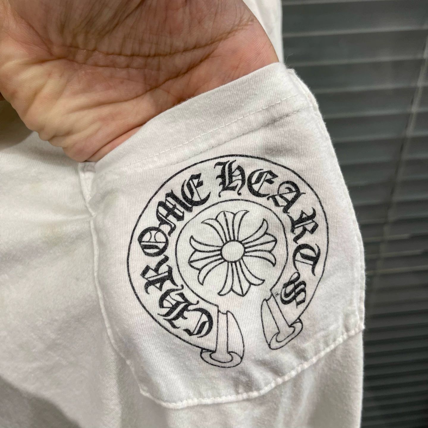 Chrome Hearts Chrome Hearts Las Vegas Qilin Arm Horseshoe Long Sleeve L 95N Size US L / EU 52-54 / 3 - 4 Thumbnail