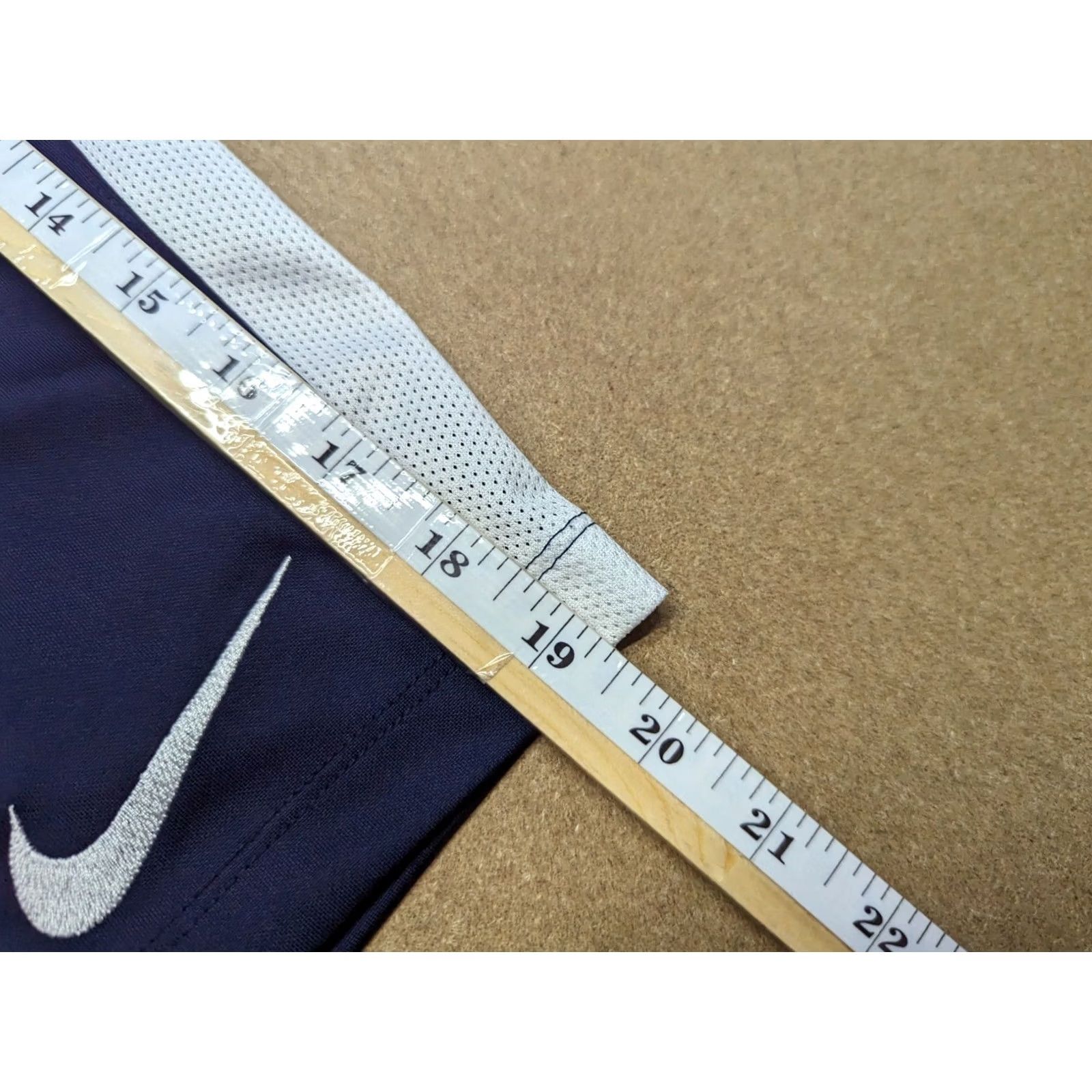 Nike Nike Brighton Hove Albion Football Shorts Mens XL 2017 Training Drawstring Blue Nylon Polyester Athletic Quick Dry Vintage Size US 36 / EU 52 - 6 Thumbnail