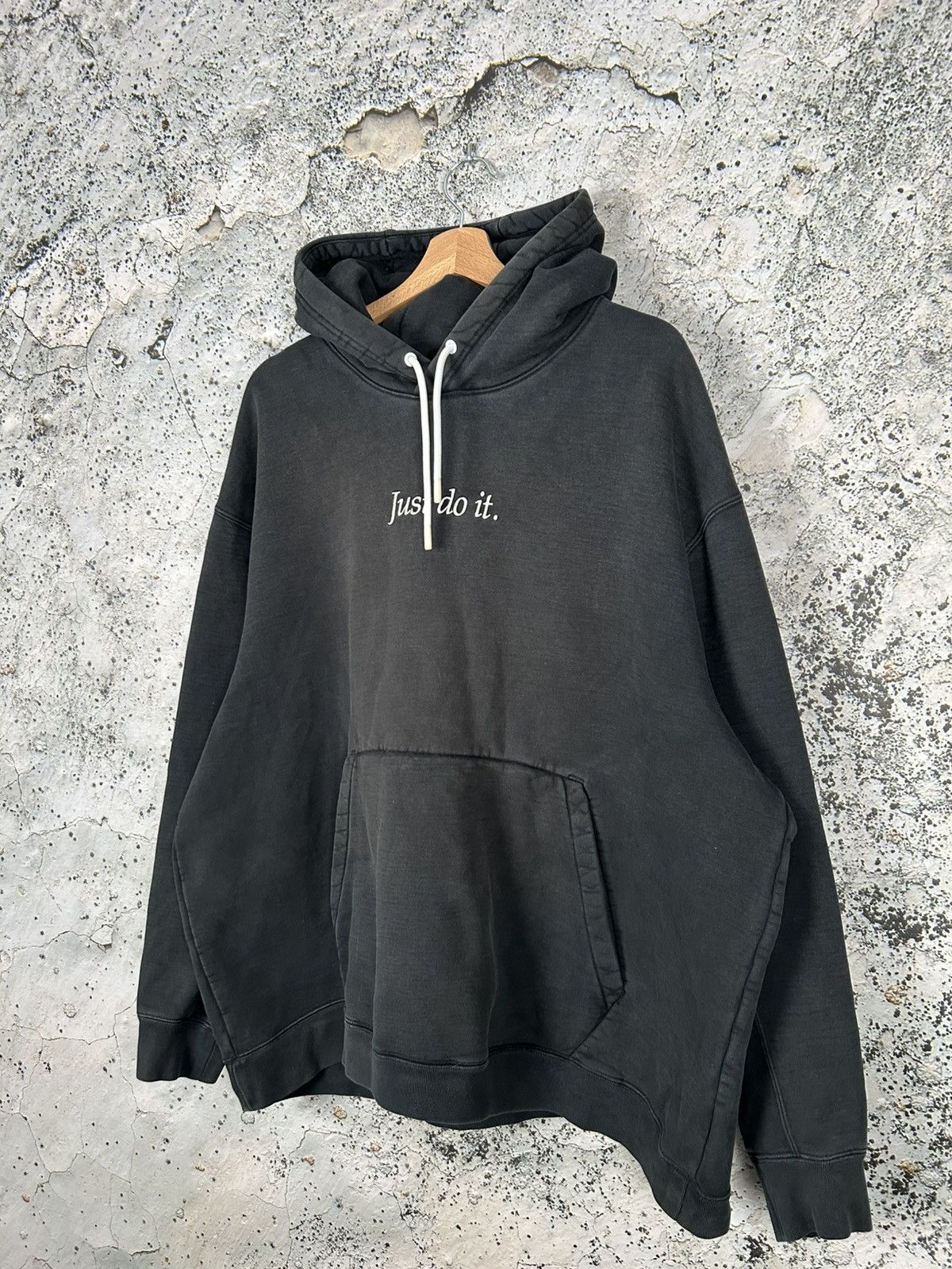 Nike Nike Just do It Baggy Boxy Hoodie Streetwear Hype Rare Size US XXL / EU 58 / 5 - 2 Thumbnail