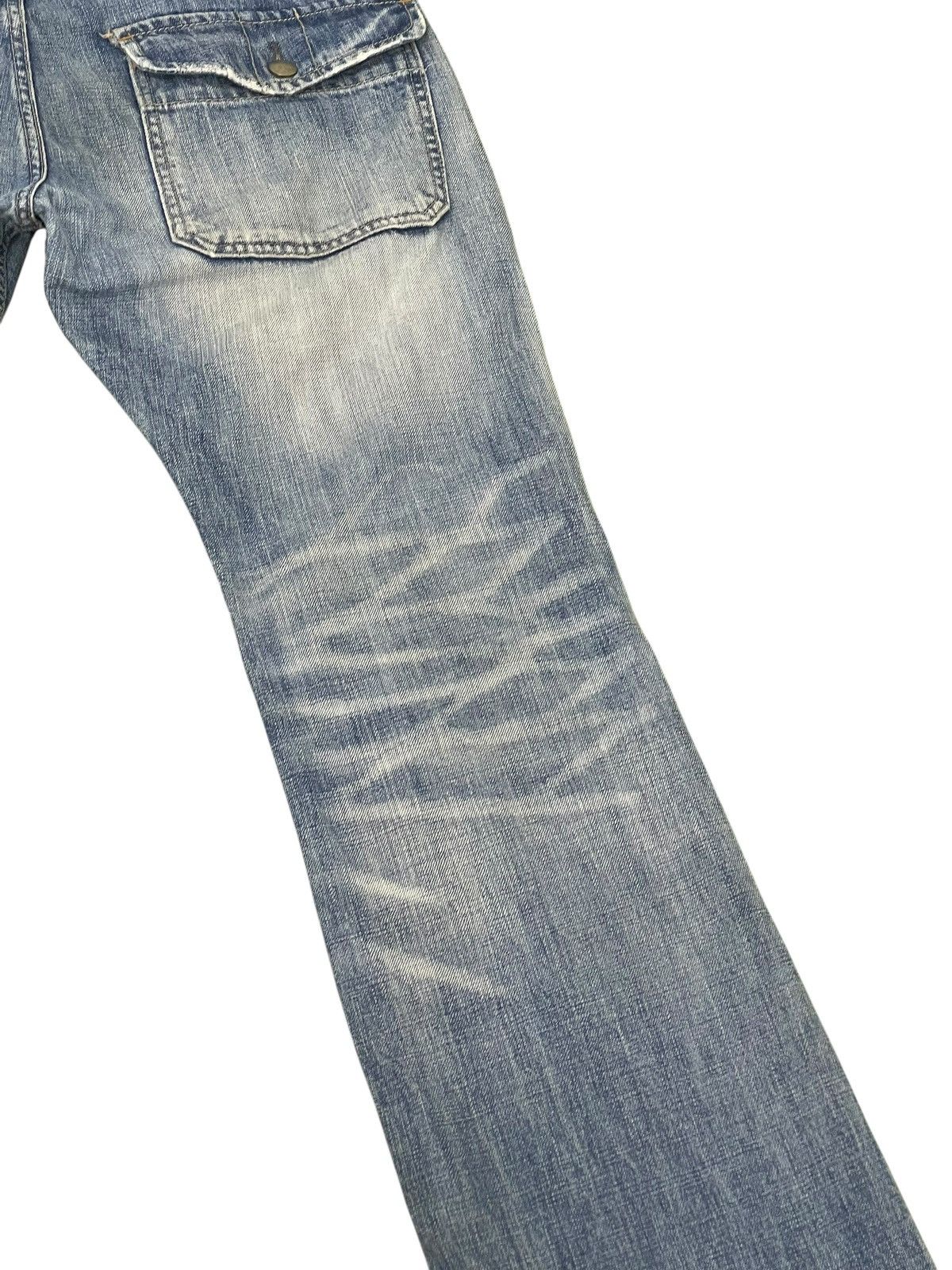 Paul Smith Flare Jeans R Newbold Paul Smith Faded Distres Boot Cut 1🟦9 Size US 32 / EU 48 - 14 Thumbnail