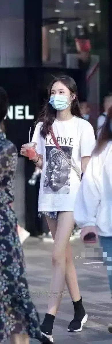 Loewe Loewe Short-sleeved T-shirt Size US S / EU 44-46 / 1 - 5 Thumbnail