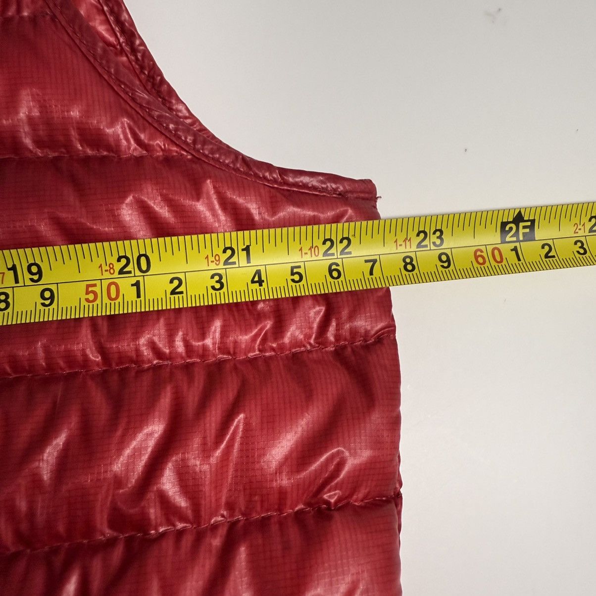 Burberry Burberry Brit Men’s Gilet Down Puffer Vest Size L Red Size US L / EU 52-54 / 3 - 15 Thumbnail