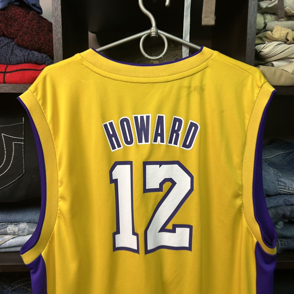 Adidas Vintage NBA Adidas Lakers 12 Howard Basketball Jersey size L Size US L / EU 52-54 / 3 - 12 Thumbnail