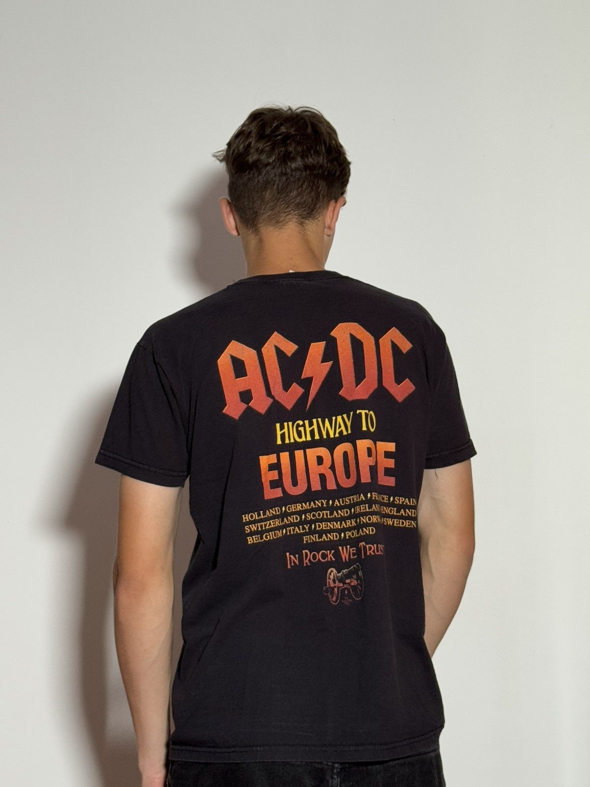 AC/DC AC/DC 2015 Rock Band Tour Rock or Bust T-Shirt Size US M / EU 48-50 / 2 - 2 Thumbnail
