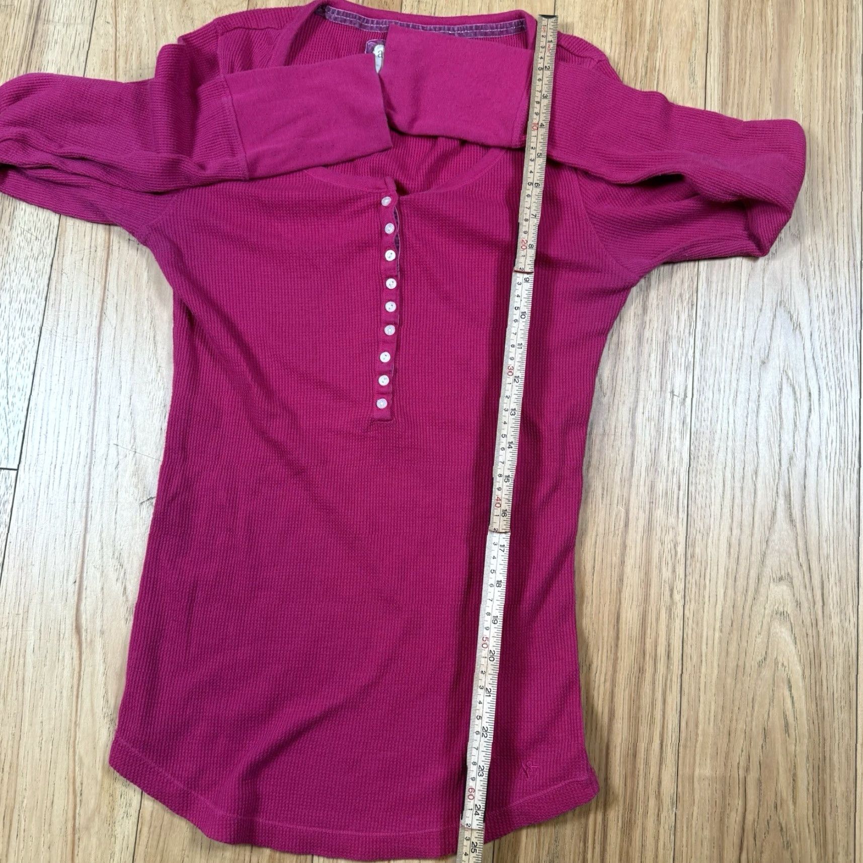 Vintage VTG Aeropostale Long Sleeve T-Shirt Women’s Large Pink Stretch 1/2 Button Size L / US 10 / IT 46 - 7 Thumbnail