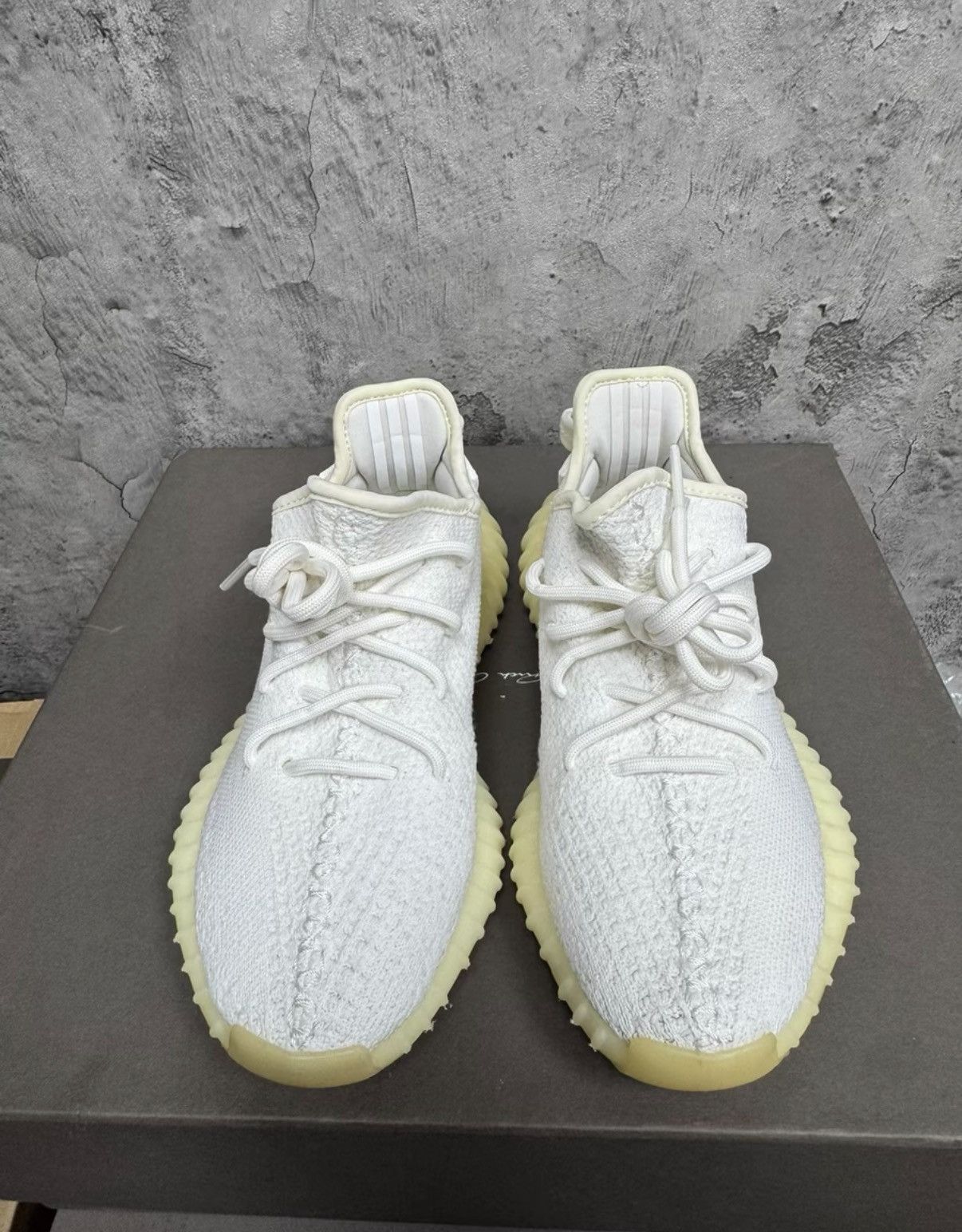 Adidas Adidas Yeezy 350 Cream White K37 Size US 7 / IT 37 - 2 Thumbnail