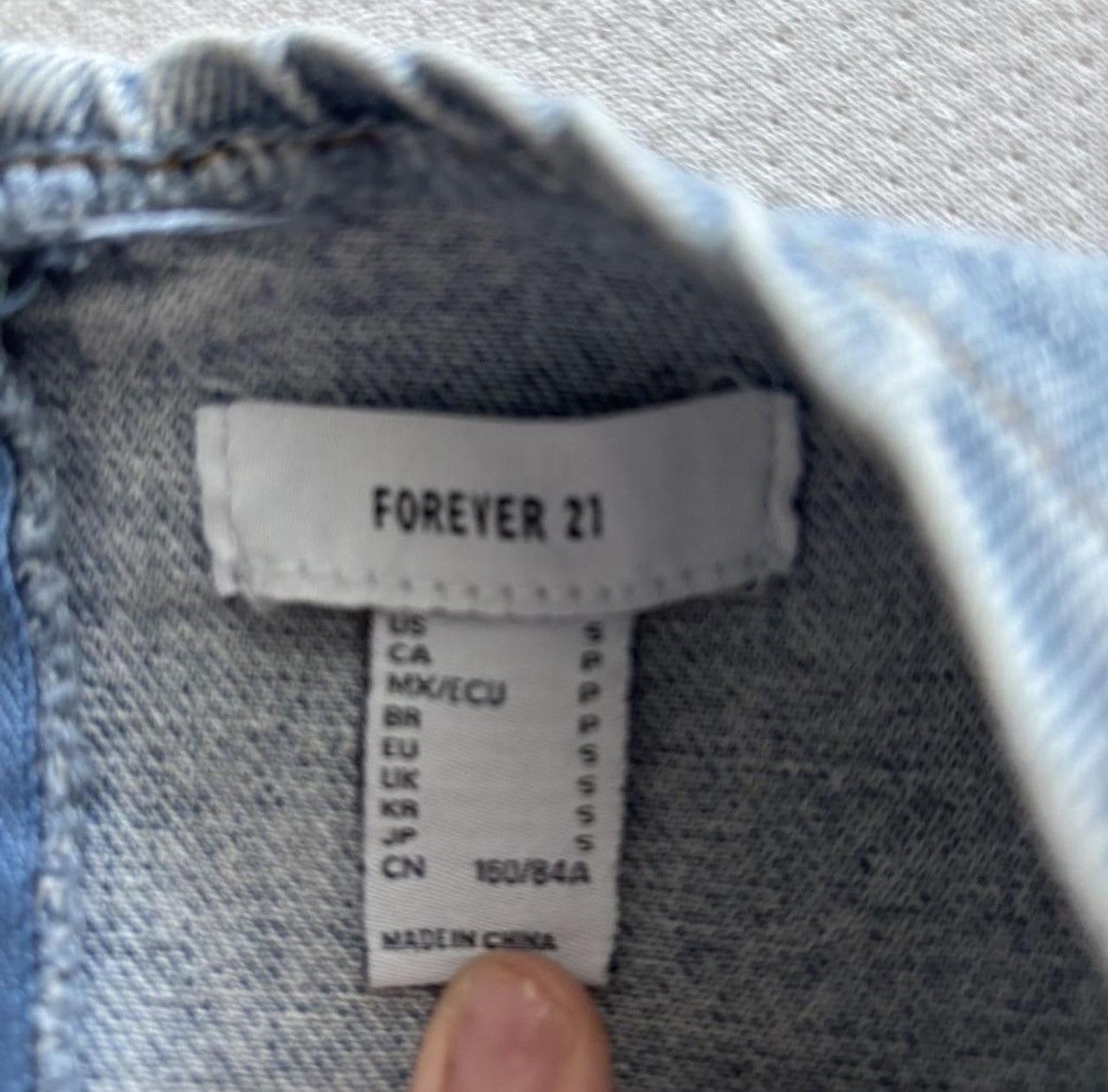 Forever 21 Womens Denim Top Size S / US 4 / IT 40 - 2 Thumbnail