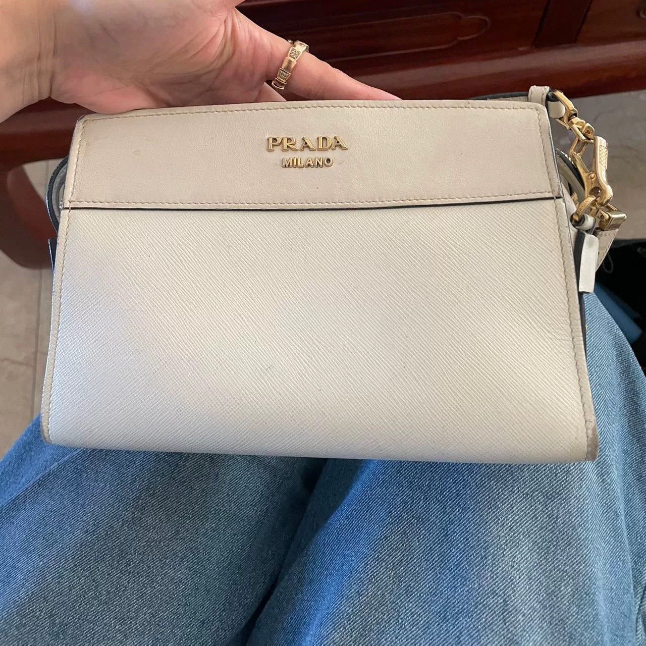 Prada Pre-loved Bag Very good condition Size ONE SIZE - 1 Thumbnail