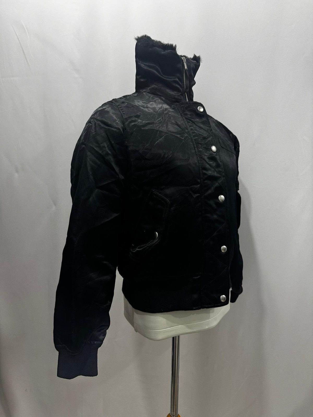 Gap GAP Black Faux Fur Lined Bomber Jacket Size XS / US 0-2 / IT 36-38 - 7 Thumbnail