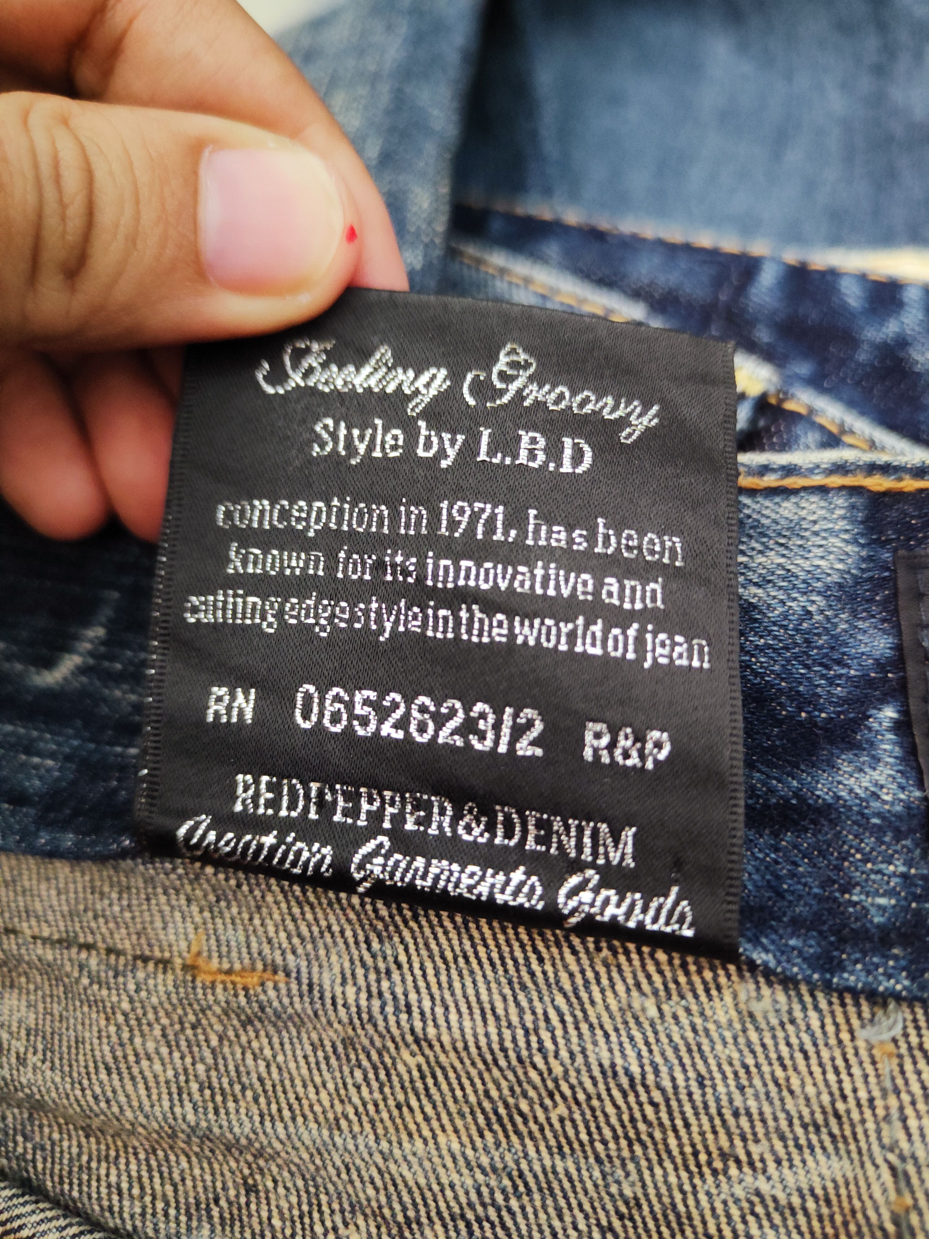 Japanese Brand Red Pepper Dark Blue Distressed Ripped Jeans #W381 Size US 32 / EU 48 - 16 Thumbnail