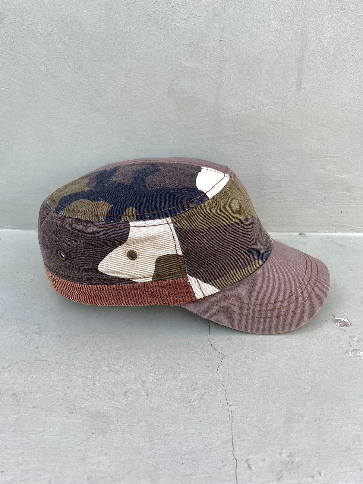 If Six Was Nine 2000s camo button studded patrol hat Size ONE SIZE - 4 Thumbnail