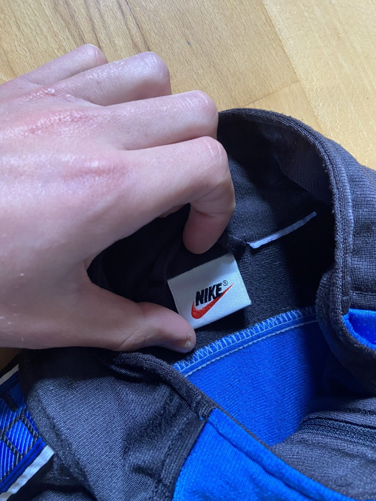 Nike Vintage Nike Swoosh Zip Hoodie, blue Size US L / EU 52-54 / 3 - 10 Thumbnail