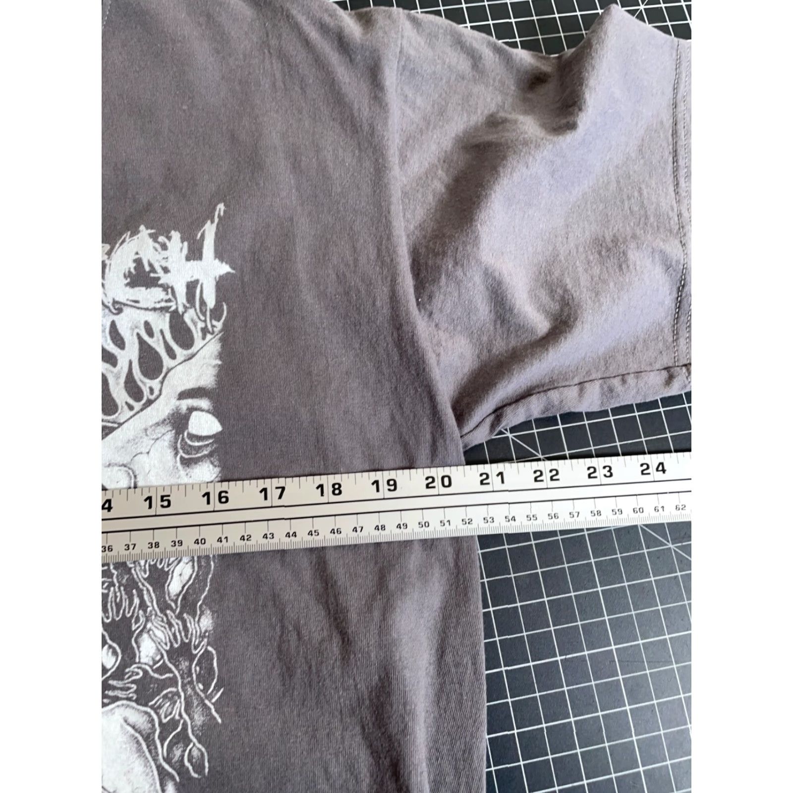 Anvil VINTAGE Dead Church Band T-Shirt Mens Large Gray Cotton Graphic Print Rock Metal 90s Size US L / EU 52-54 / 3 - 6 Thumbnail