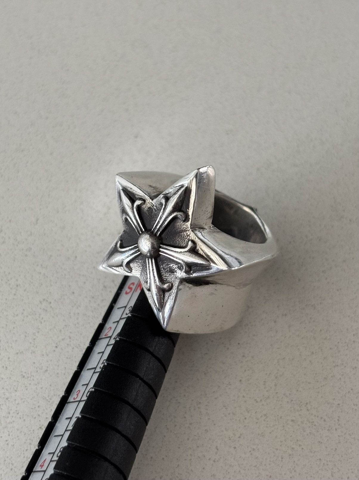 Chrome Hearts Chrome Hearts Large Star Ring Size ONE SIZE - 3 Thumbnail