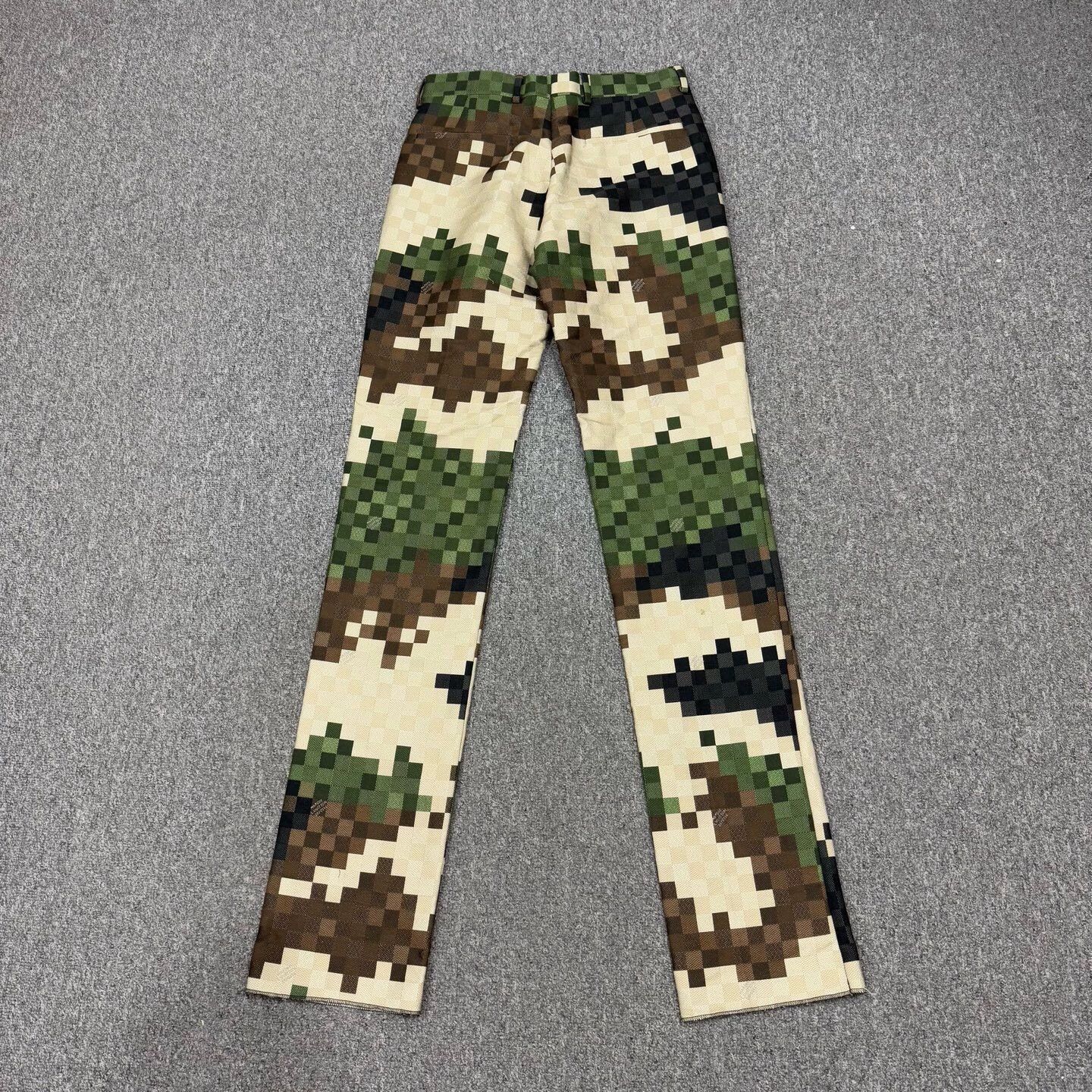 Louis Vuitton Louis Vuitton LV pants Size 30" / US 8 / IT 44 - 1 Thumbnail