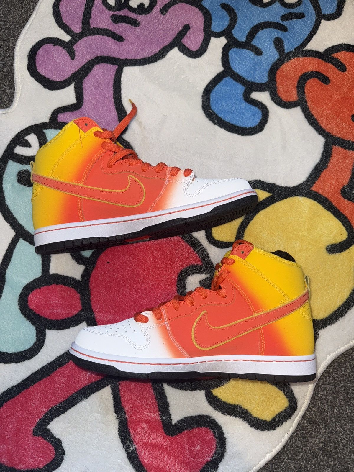 Nike Candy Corn Nike SB Dunk High Pro Size US 8.5 / EU 41-42 - 6 Thumbnail