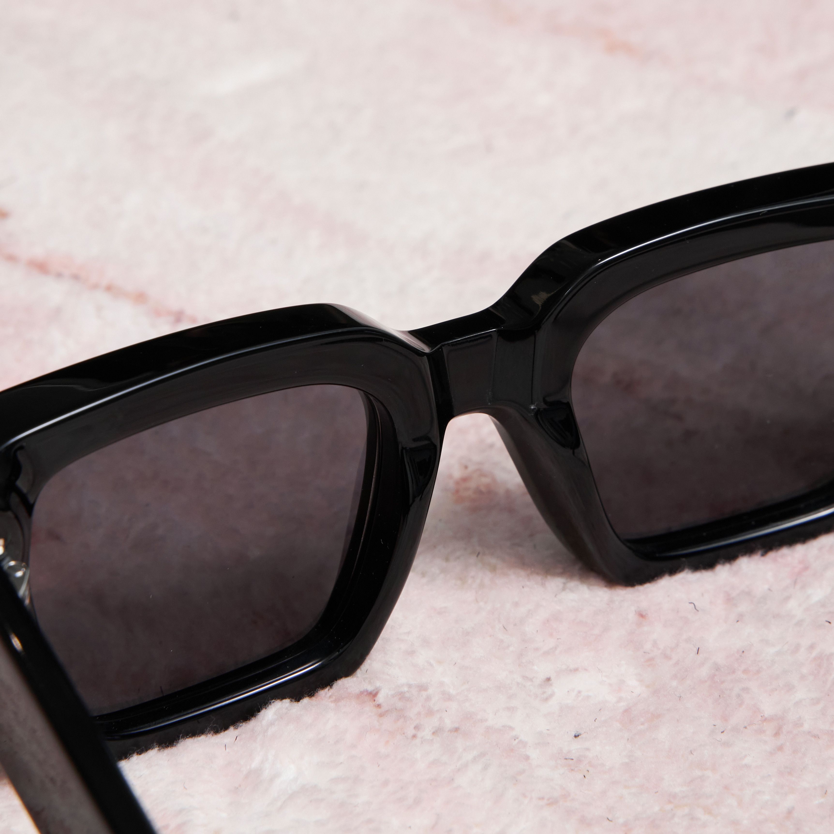 Off-White OFF WHITE Virgil Square Frame Sunglasses BLACK Size ONE SIZE - 4 Thumbnail
