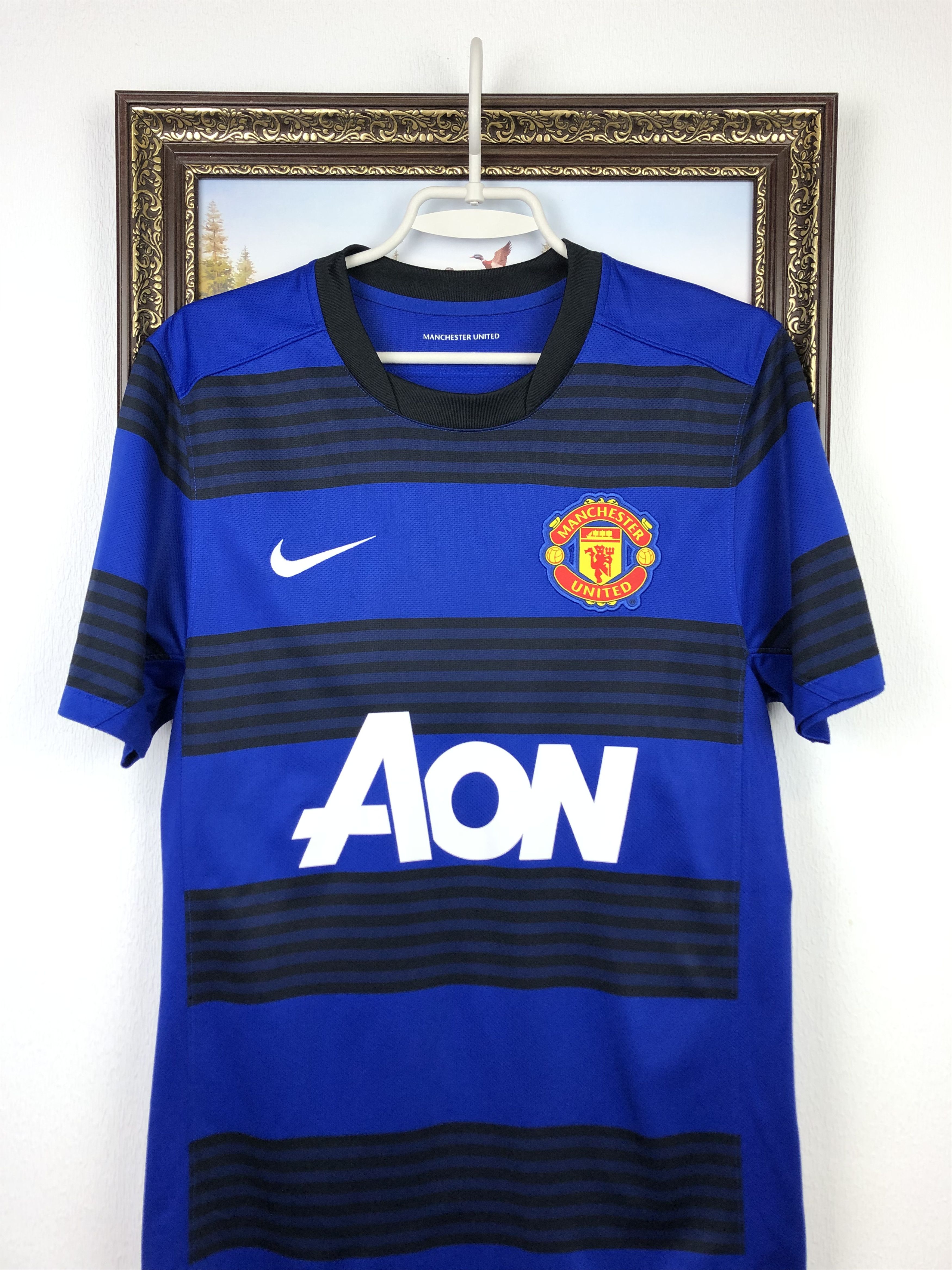 Nike Manchester United football shirt 2011 Soccer Nike Jersey Size US S / EU 44-46 / 1 - 2 Thumbnail