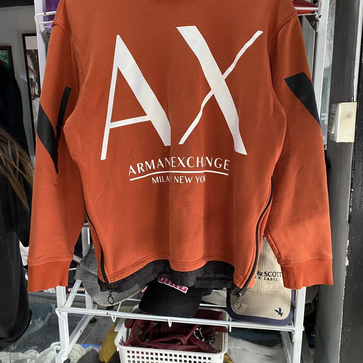 Maxi Logo Print Round-Neck Sweatshirt with Side Zip Closure