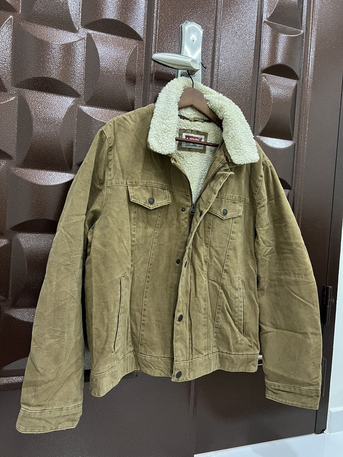 Levi's Levi's Sherpa Trucker Jacket – Khaki Canvas (Vintage Look) Size US L / EU 52-54 / 3 - 3 Thumbnail