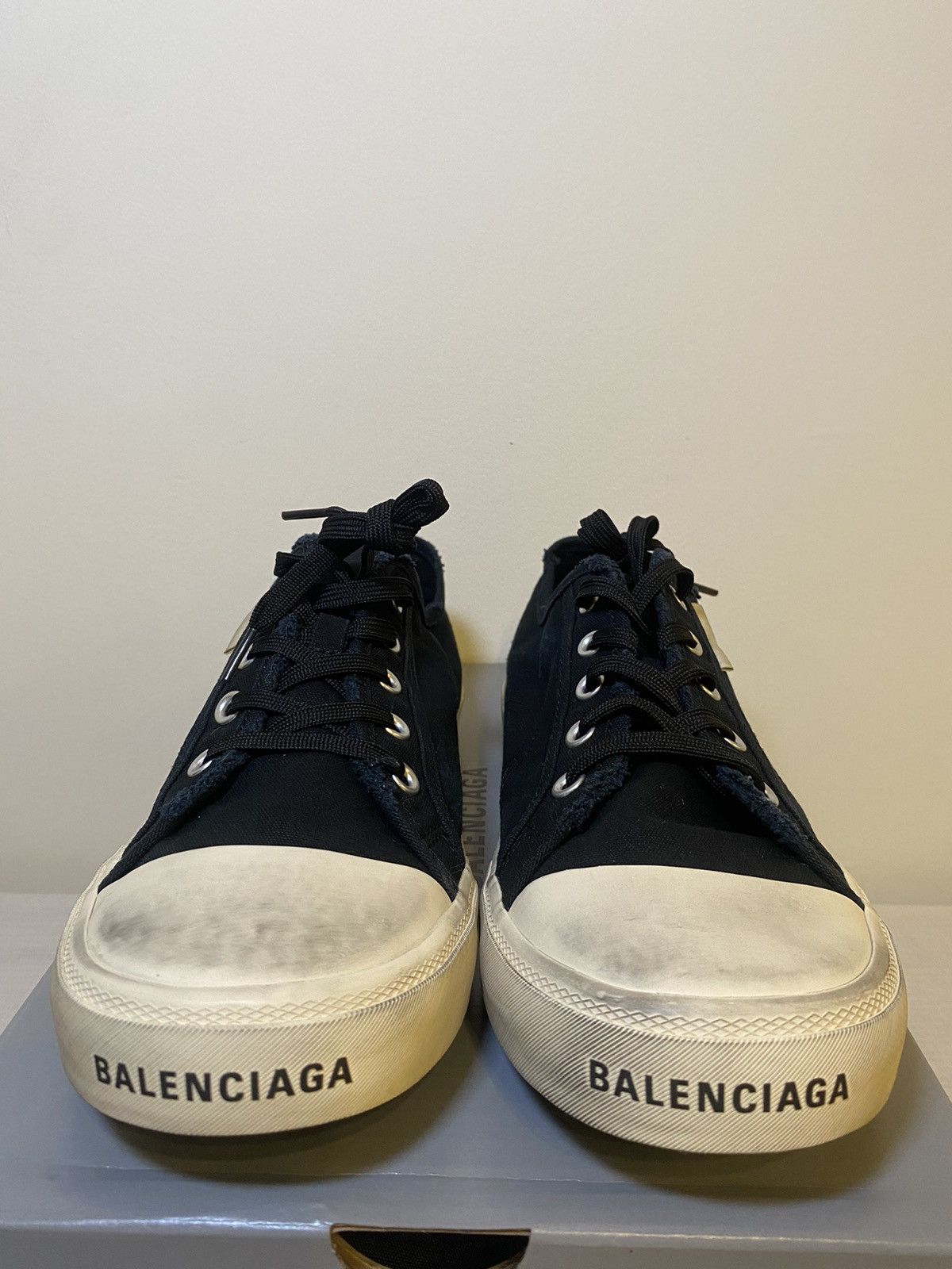 Balenciaga Balenciaga Paris low top sneaker in black | Grailed