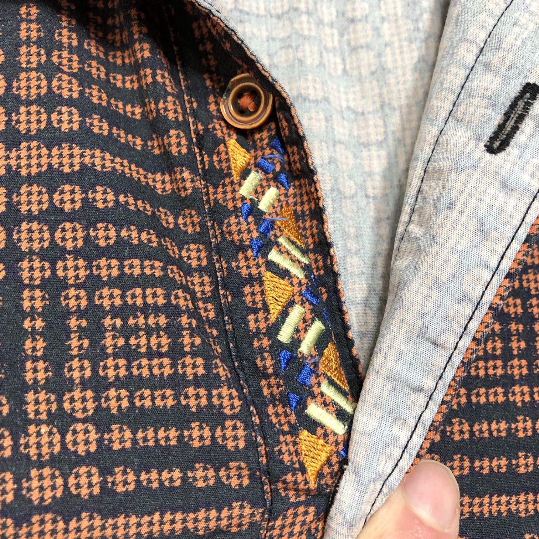 Robert Graham Robert Graham Shirt Mens M Orange Geometric Button-Up Classic Fit Long Sleeve Flip Cuff Button-Up Casual Mens Clothing Size US M / EU 48-50 / 2 - 3 Thumbnail