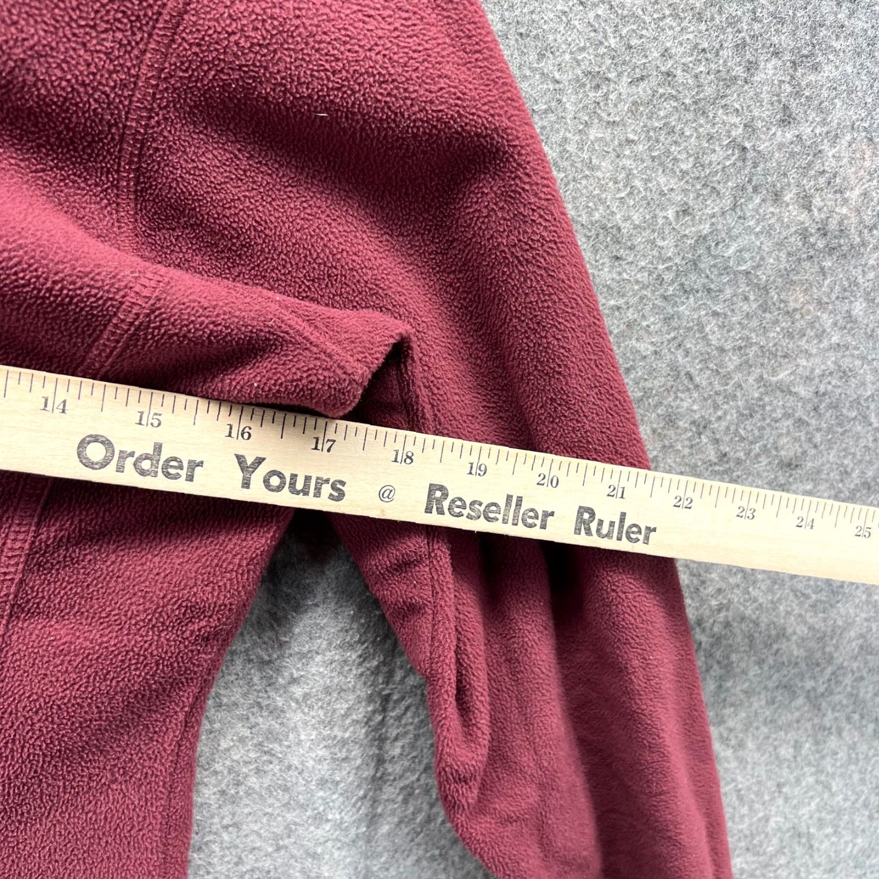 Helly Hansen VINTAGE Helly Hansen Sweater Women Small Burgundy Red Full Zip Fleece Jacket Full Zip Size S / US 4 / IT 40 - 7 Thumbnail