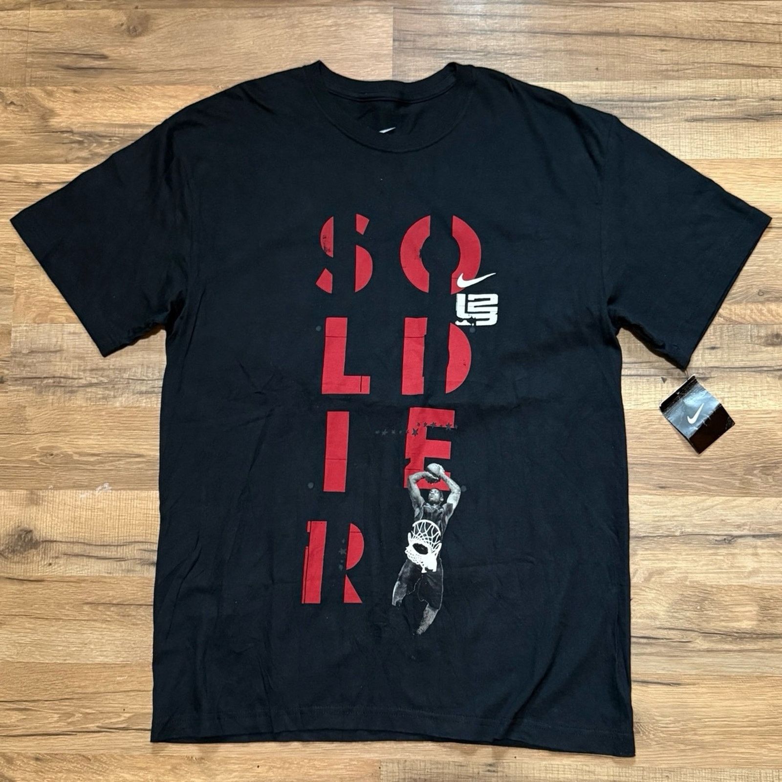 Nike 2009 Nike LeBron Soldier Short Sleeve Shirt Size US M / EU 48-50 / 2 - 1 Thumbnail
