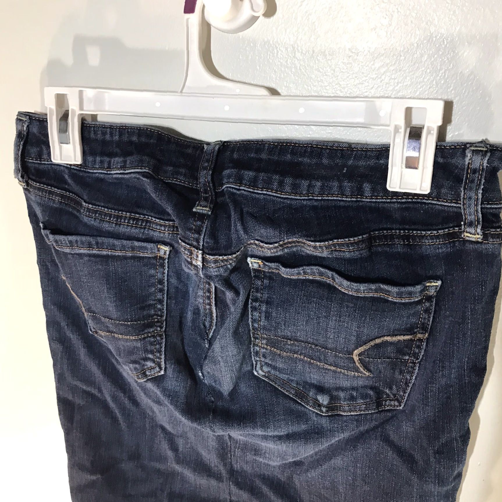 American Eagle Outfitters American Eagle Denim Mini Skirt Womens Size 8 Blue Distressed Casual 90s Size 30" / US 8 / IT 44 - 4 Thumbnail