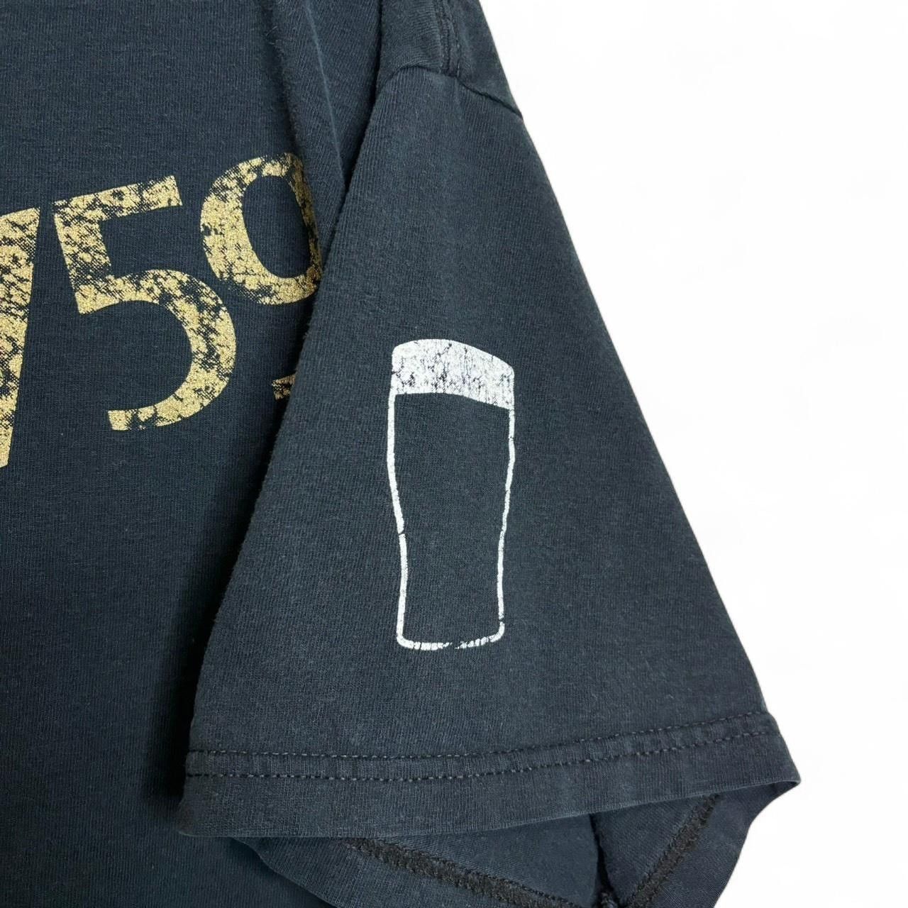 Gildan × Vintage Vintage Style Guinness 1759 Faded Black Blue Graphic Tee Size US L / EU 52-54 / 3 - 3 Thumbnail