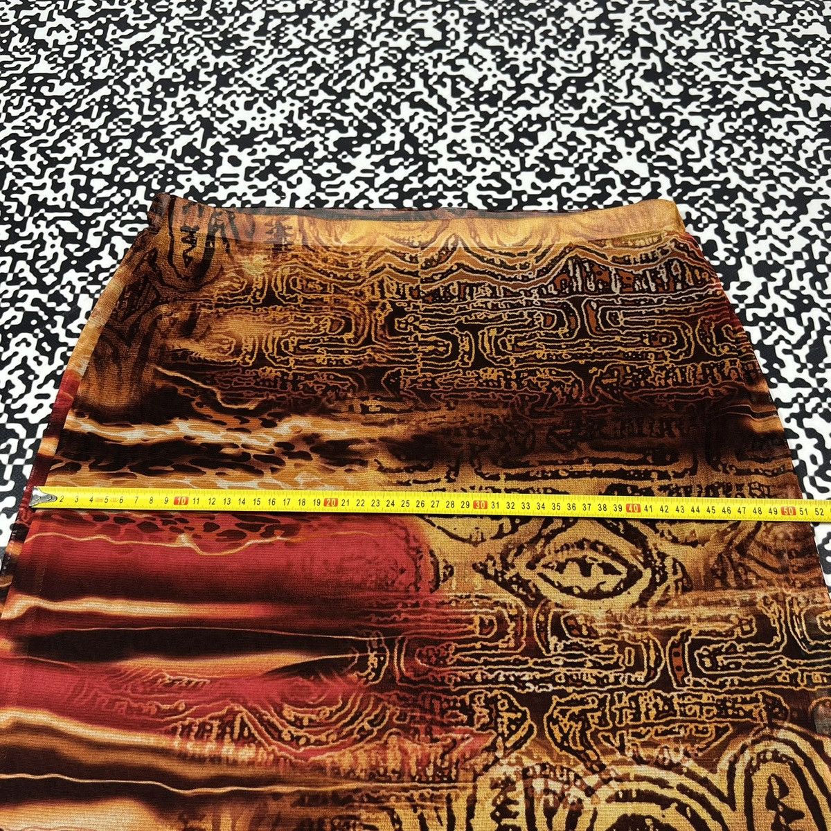 Japanese Brand Vintage Y2K Japanese JPG Aztec Style Mesh Retro Midi Skirt Size 28" / US 6 / IT 42 - 18 Thumbnail