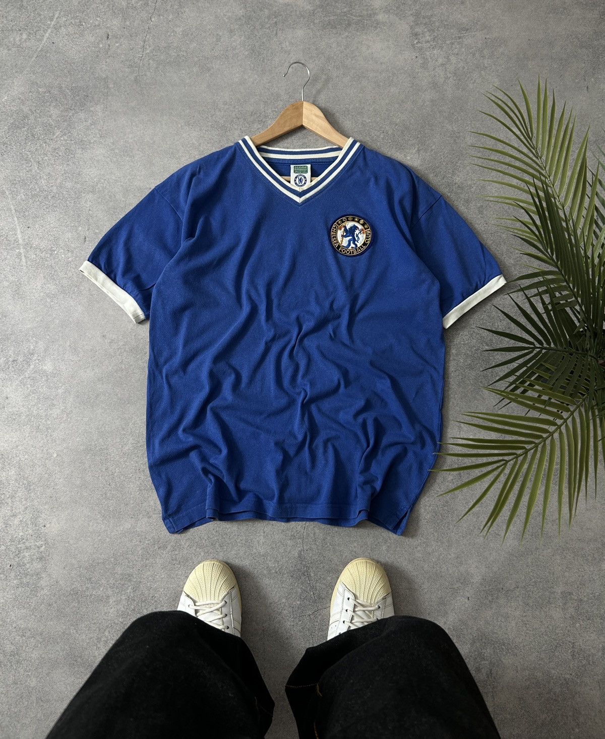 Chelsea Soccer Vintage Chelsea football club blue shirts mens Size US XL / EU 56 / 4 - 1 Thumbnail