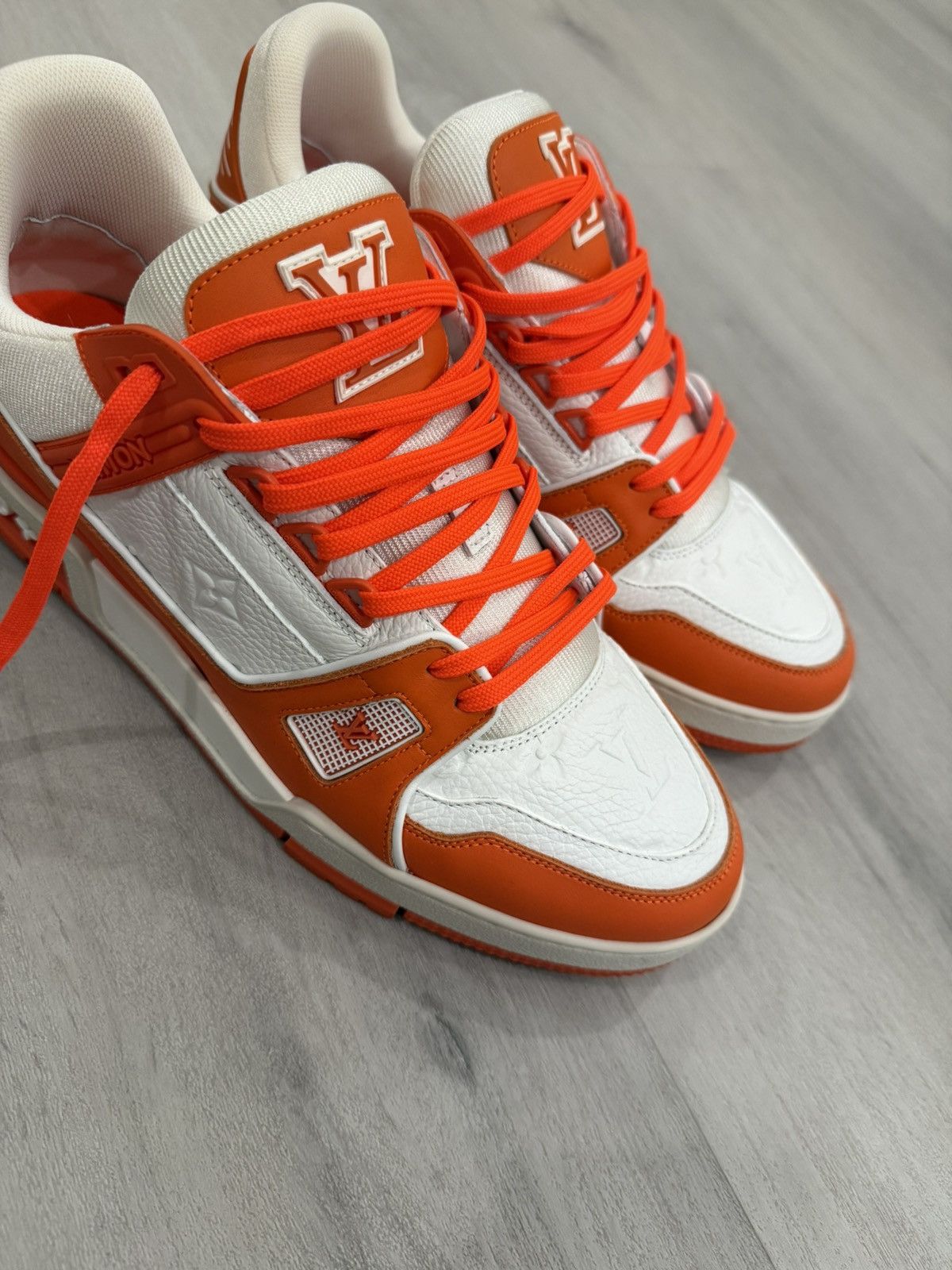 Louis Vuitton Louis Vuitton Trainer Size LV8.5 Size US 9.5 / EU 42-43 - 1 Thumbnail