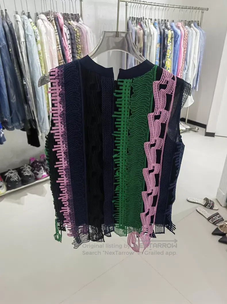 Versace Versace Silk sleeveless vest Size XS / US 0-2 / IT 36-38 - 2 Thumbnail