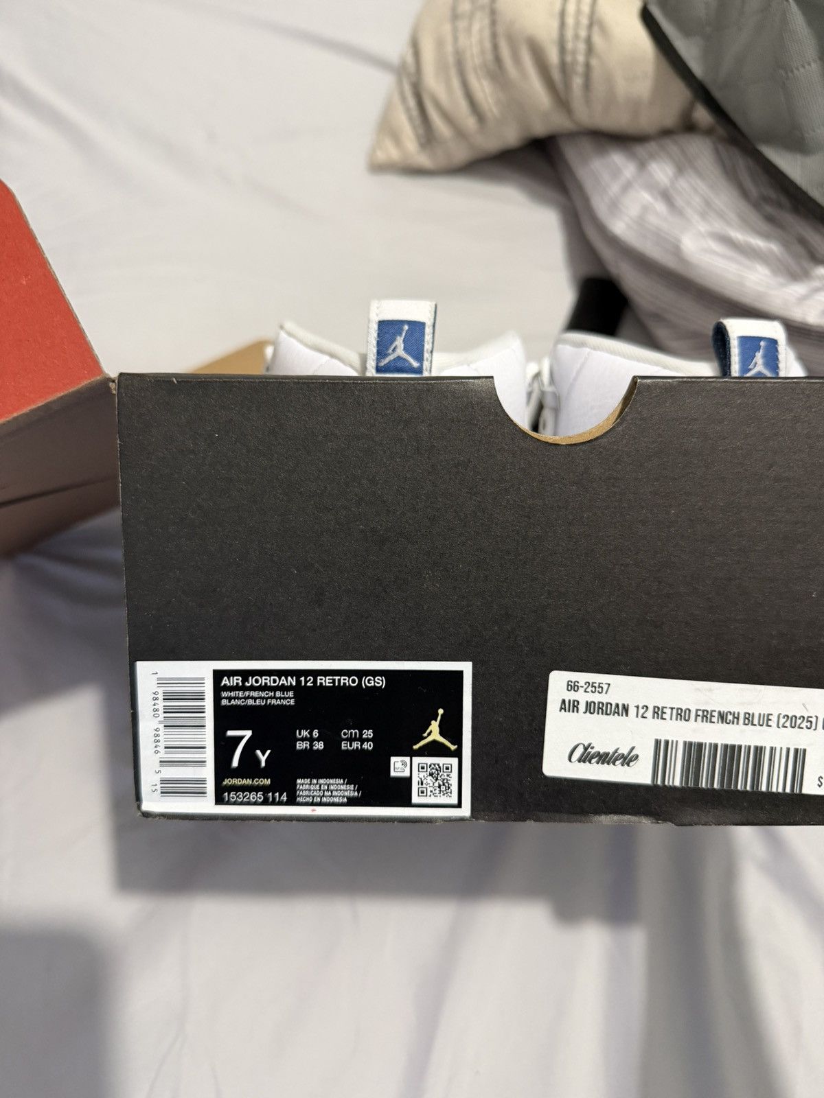 Nike French blue 12’s Size US 7 / EU 40 - 2 Thumbnail