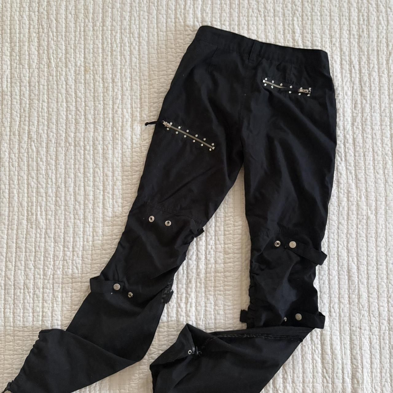 Japanese Brand Y2K Low-Waisted Bondage Cargo Pants Size 24" / US 00 / IT 34 - 2 Thumbnail
