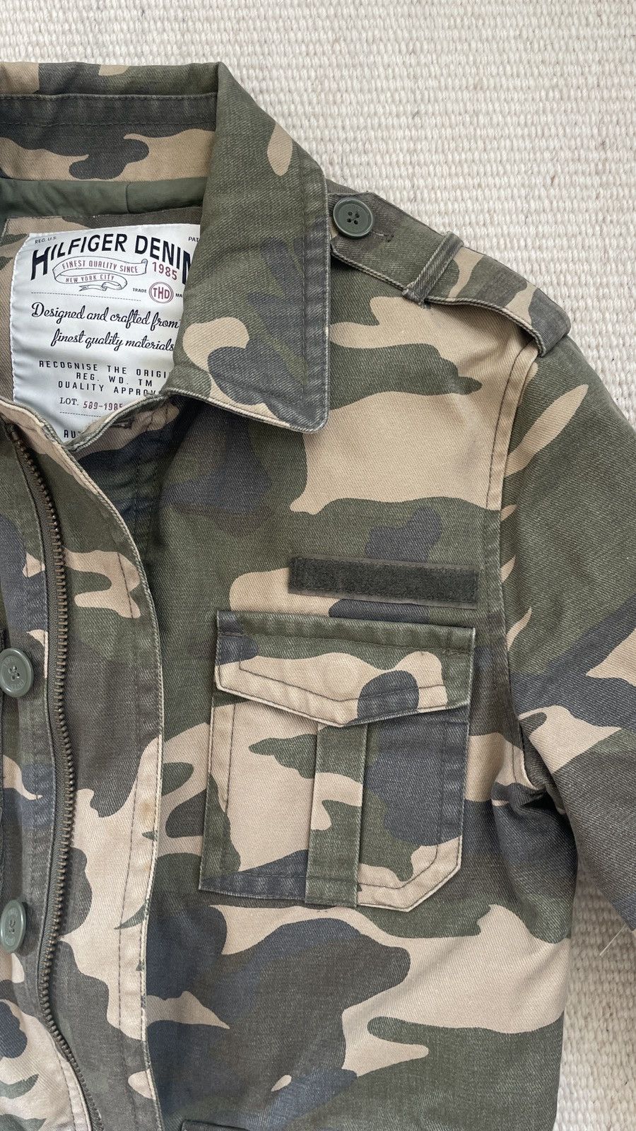 Tommy Hilfiger Tommy Hilfiger / Hilfiger Denim Camo Jacket Size US S / EU 44-46 / 1 - 2 Thumbnail